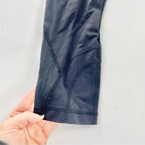 Lululemon Run Off Route Mid Rise Crop 21" Black Fast and Free crop Yoga pants 4 - Picture 6 of 12